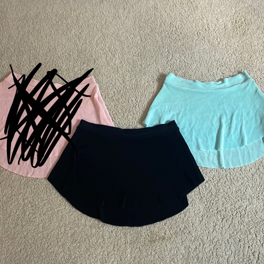 bundle of 3 bullet pointe skirts